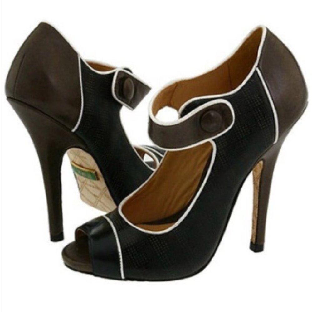 L.A.M.B. Brown Leather Peep Toe Pumps 8